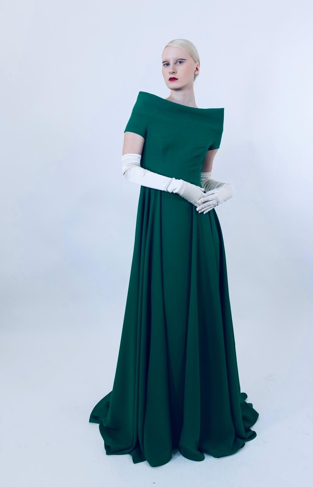 PRE - VIEW '25 LOOK 14 - EVENING DRESS - Thang de Hoo